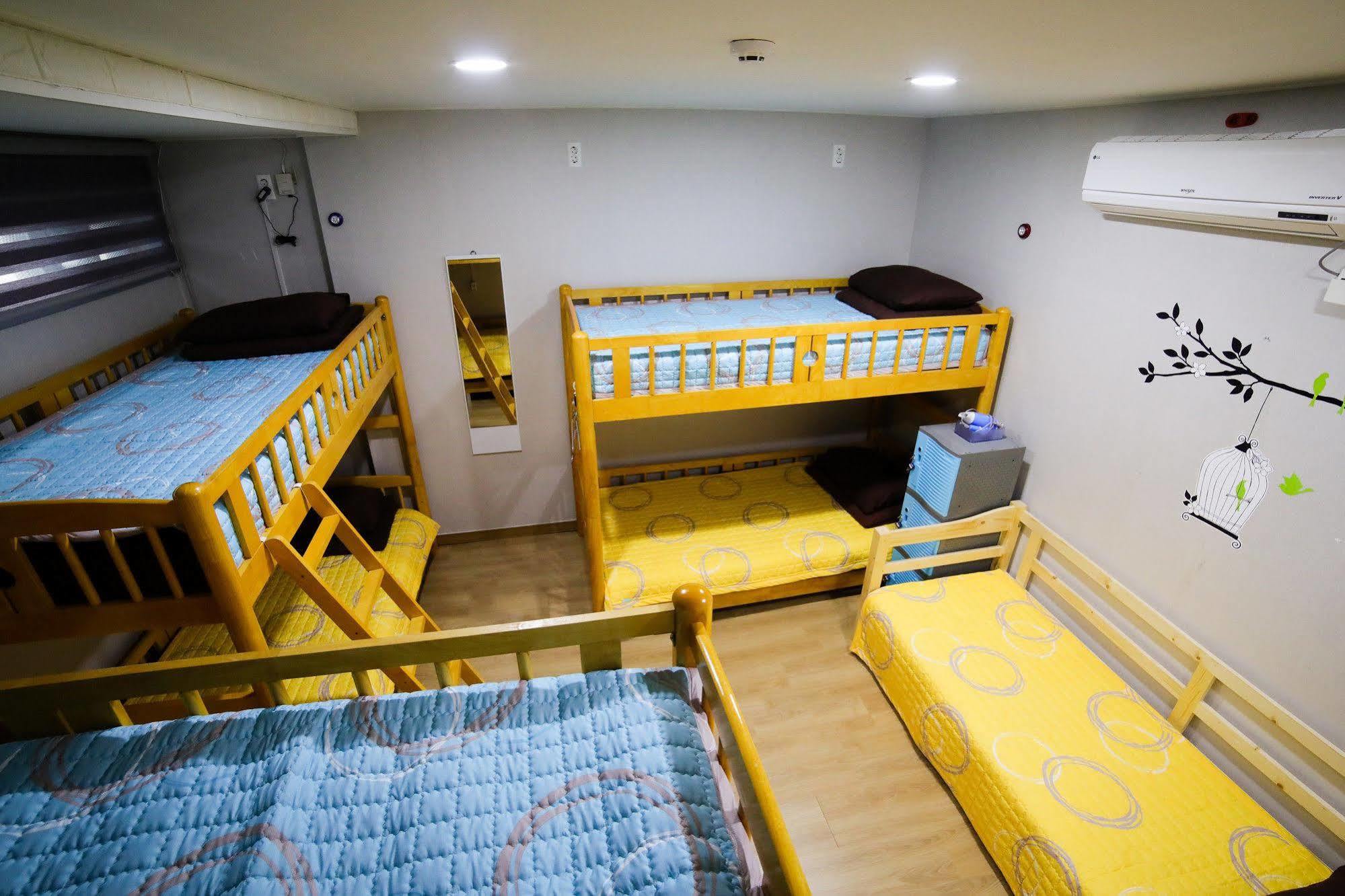 Sopoong Guesthouse Busan Esterno foto